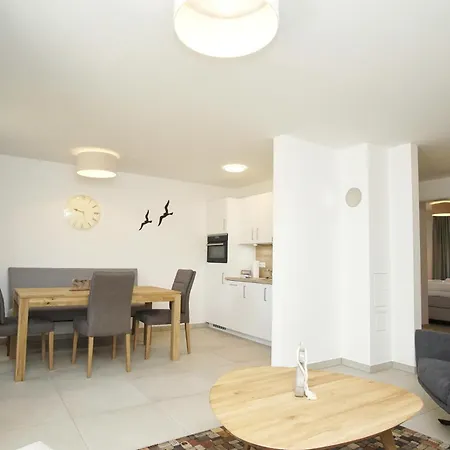 Apartment Rex Rugia Fewo15-2 Mit Schwimmbad Und Saunanutzung Im Ahoi-erlebnisbad Sellin